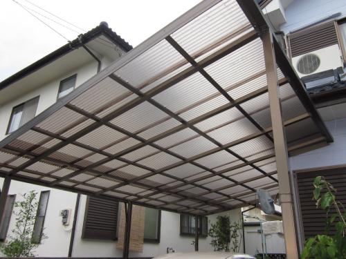 屋根をポリカ板に一新 施工事例 高松市 丸亀市のリフォーム リノベーションならアトリエ住まいるへ