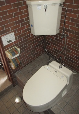 和式トイレから洋式トイレへ短時間でチェンジ！