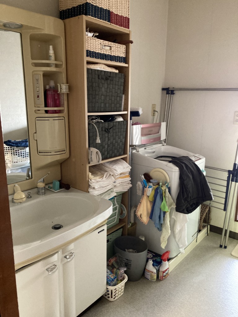 松原様　タカラ洗面before