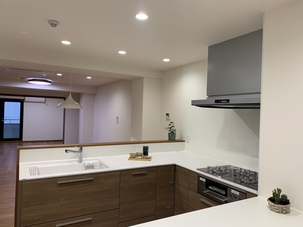 元店舗を快適なワンフロア住宅に｜リノベーション施工例